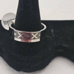 STAINLESS STEEL RING NWOT